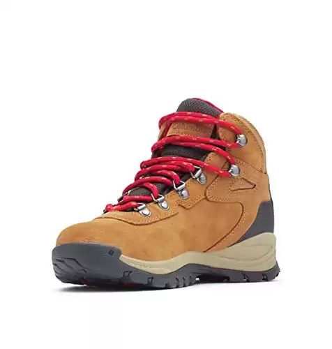 Columbia Women's Newton Ridge Plus Waterproof Amped, Elk/Mountain Red, 5